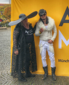 Carina mit Vince Voltage ArtMuc